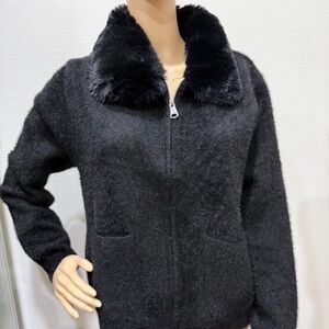 Elegant Women's Black Teddy Jacket